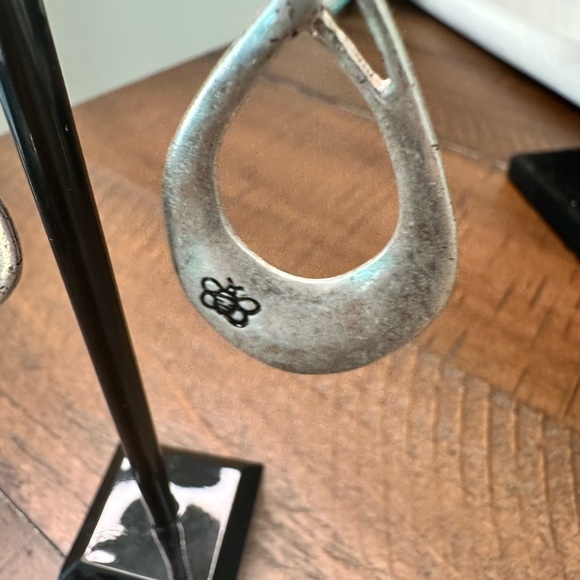 Silver .925 Teardrop Butterfly Earrings - Picture 2 of 4